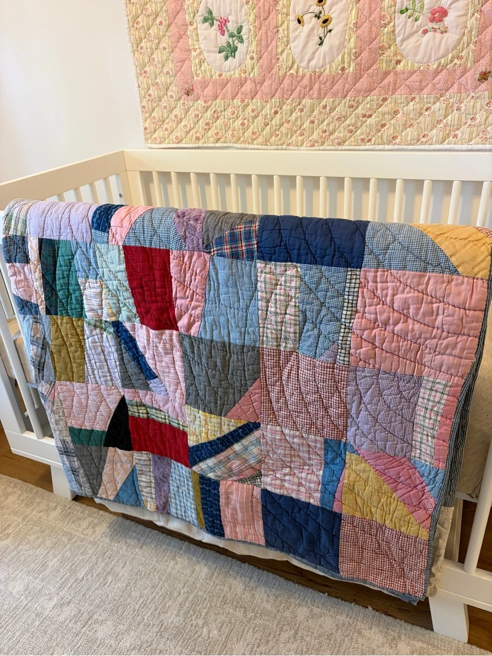1930s-1940s Vintage Handmade Patchwork Multicolor Quilt 70x88 - Farmhouse